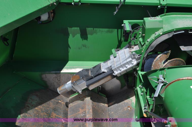 image for item G6119 2010 John Deere 9770 STS RWA combine