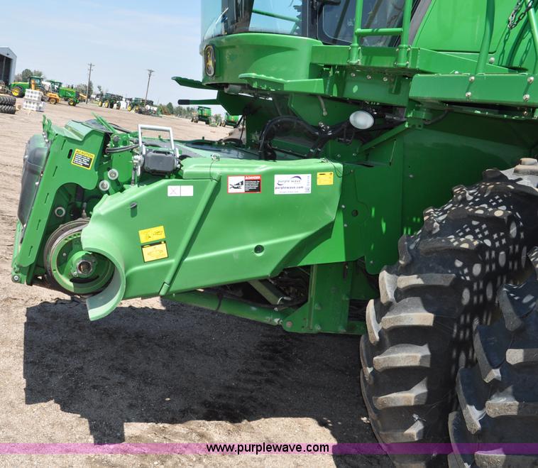 image for item G6119 2010 John Deere 9770 STS RWA combine