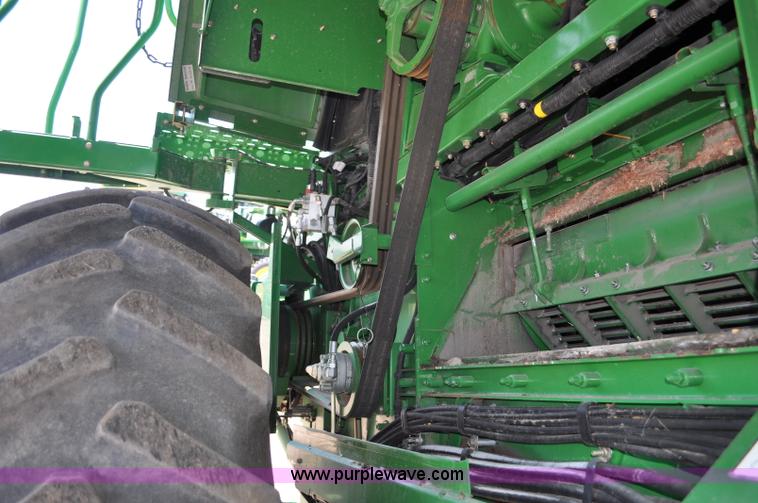 image for item G6119 2010 John Deere 9770 STS RWA combine
