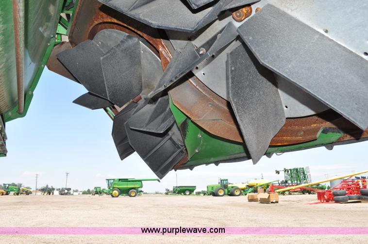 image for item G6119 2010 John Deere 9770 STS RWA combine