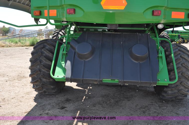 image for item G6119 2010 John Deere 9770 STS RWA combine
