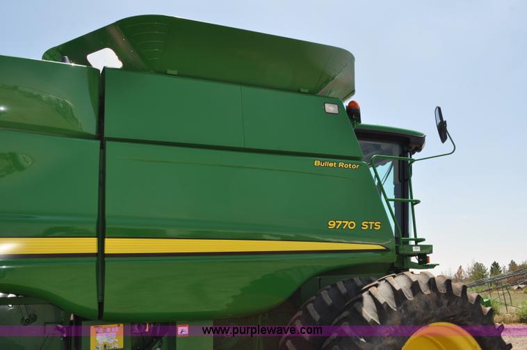 image for item G6119 2010 John Deere 9770 STS RWA combine
