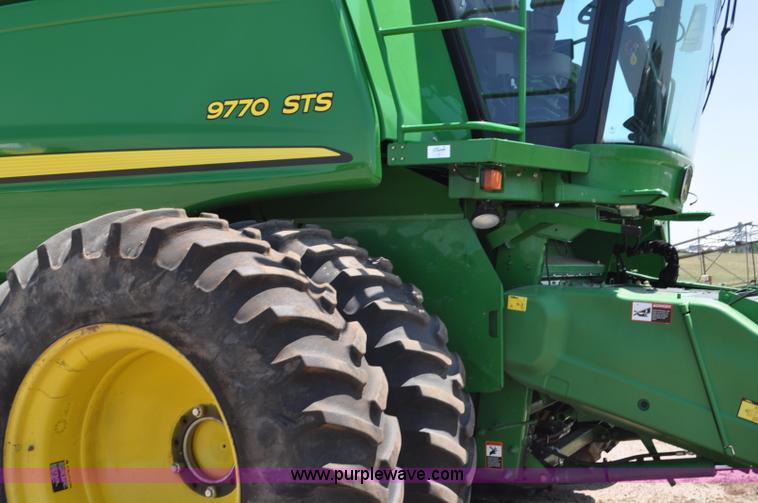 image for item G6119 2010 John Deere 9770 STS RWA combine