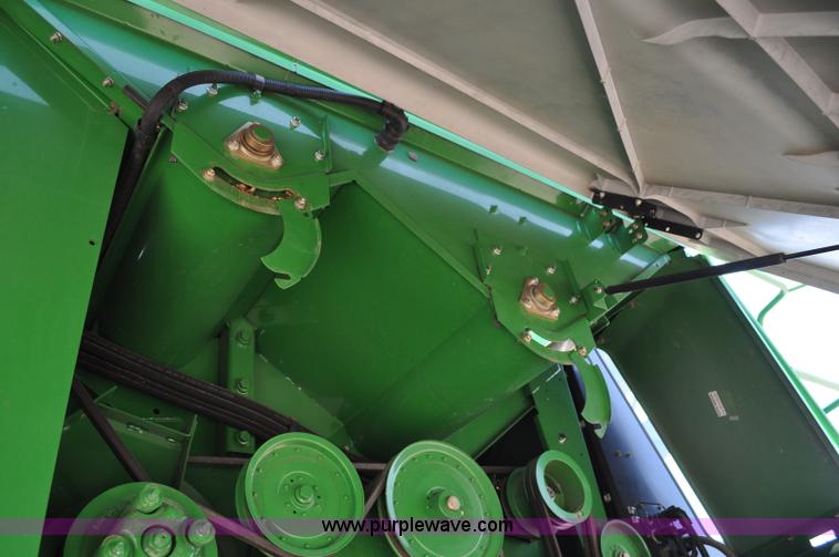 image for item G6119 2010 John Deere 9770 STS RWA combine