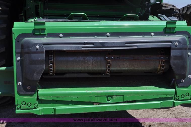 image for item G6119 2010 John Deere 9770 STS RWA combine