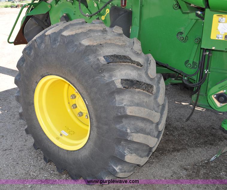 image for item G6119 2010 John Deere 9770 STS RWA combine
