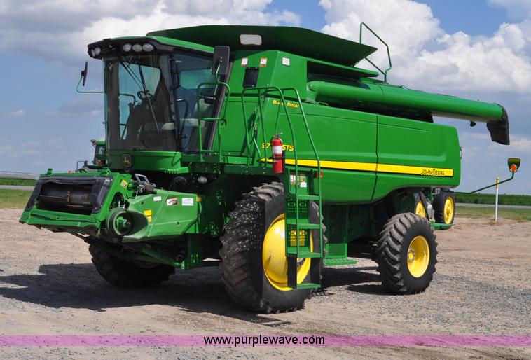 image for item G6121 2009 John Deere 9770 STS 2WD combine