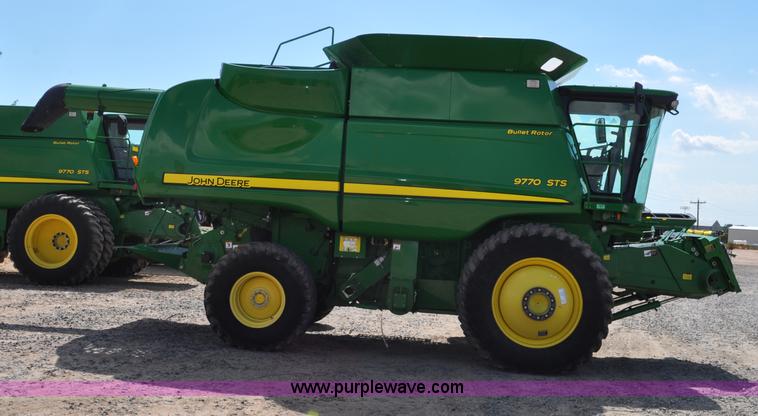image for item G6121 2009 John Deere 9770 STS 2WD combine