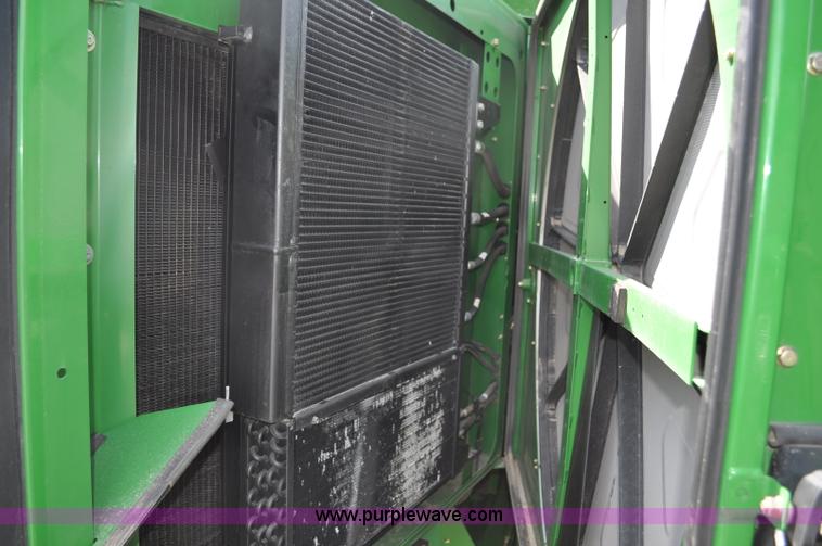 image for item G6121 2009 John Deere 9770 STS 2WD combine