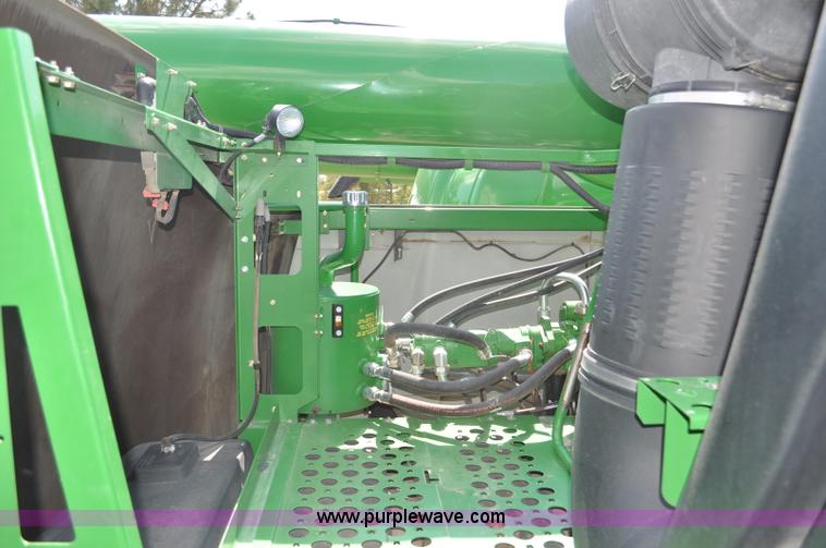 image for item G6121 2009 John Deere 9770 STS 2WD combine