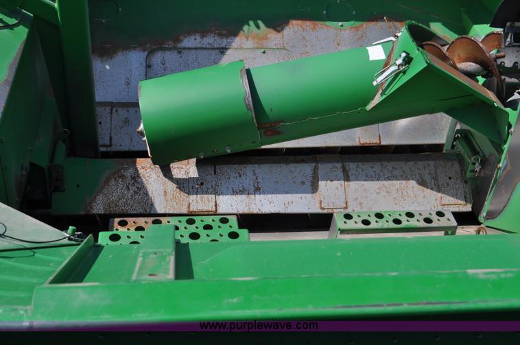 image for item G6121 2009 John Deere 9770 STS 2WD combine