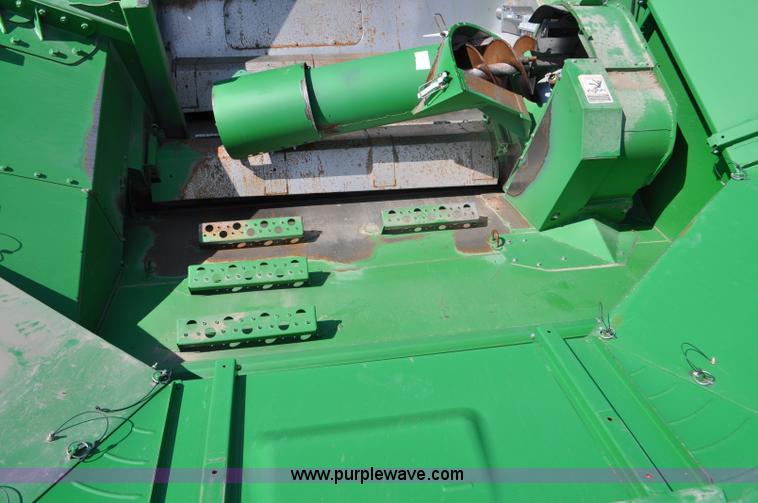 image for item G6121 2009 John Deere 9770 STS 2WD combine