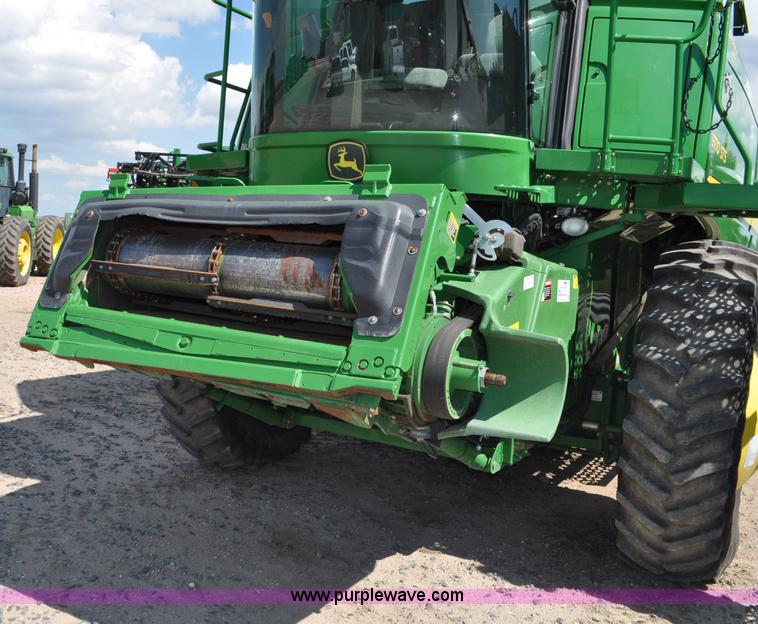 image for item G6121 2009 John Deere 9770 STS 2WD combine