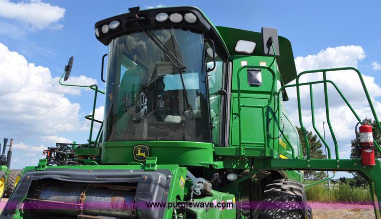 image for item G6121 2009 John Deere 9770 STS 2WD combine