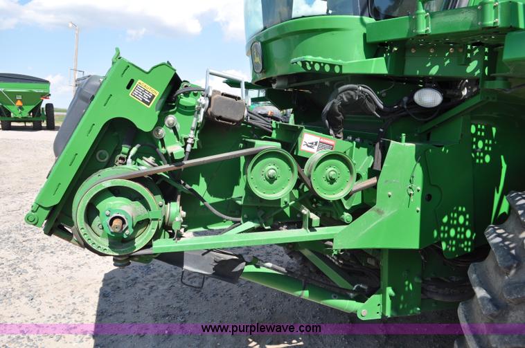 image for item G6121 2009 John Deere 9770 STS 2WD combine