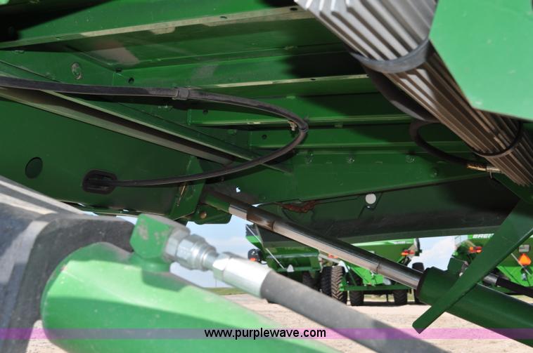 image for item G6121 2009 John Deere 9770 STS 2WD combine