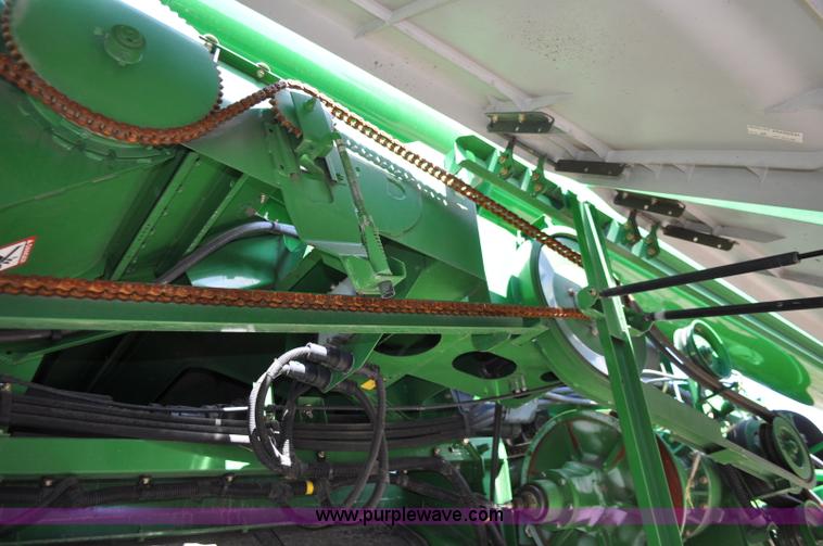 image for item G6121 2009 John Deere 9770 STS 2WD combine