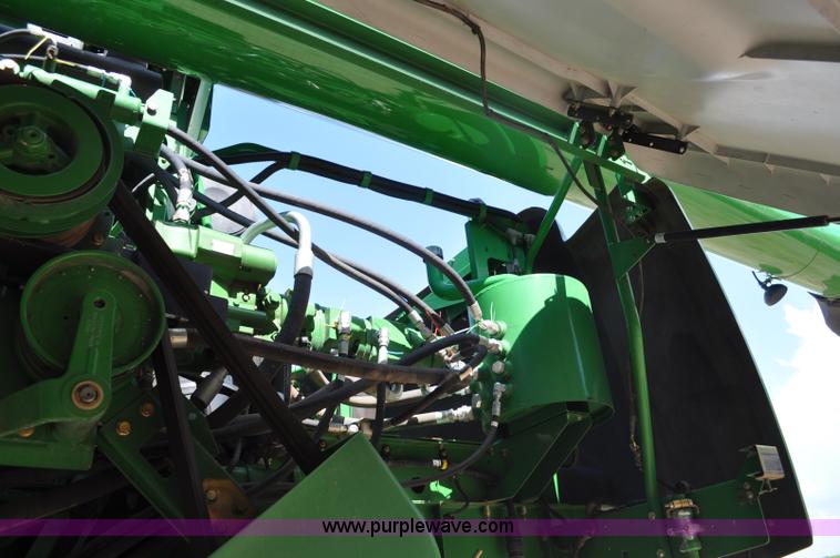 image for item G6121 2009 John Deere 9770 STS 2WD combine