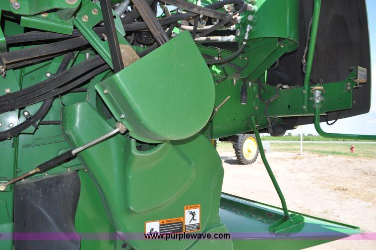 image for item G6121 2009 John Deere 9770 STS 2WD combine
