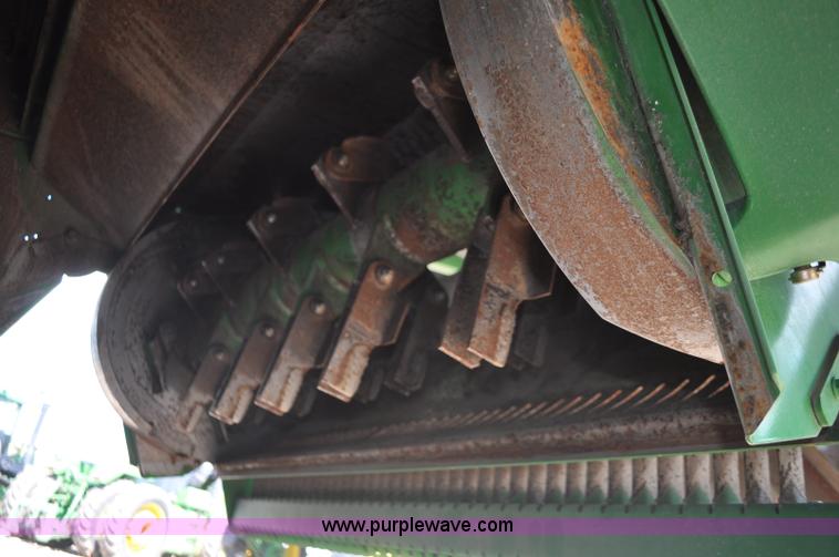 image for item G6121 2009 John Deere 9770 STS 2WD combine