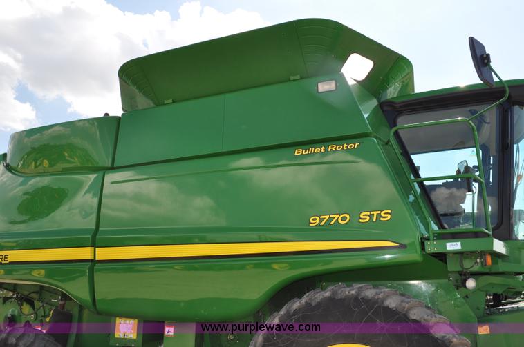image for item G6121 2009 John Deere 9770 STS 2WD combine