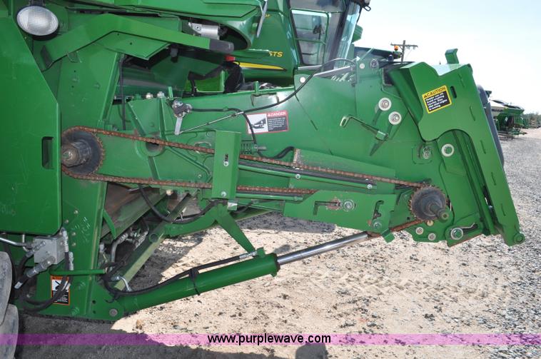 image for item G6121 2009 John Deere 9770 STS 2WD combine