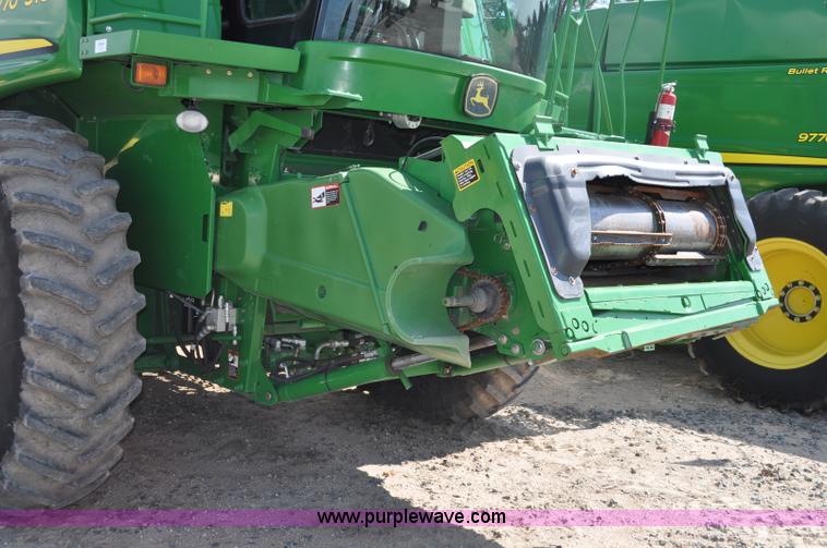 image for item G6121 2009 John Deere 9770 STS 2WD combine