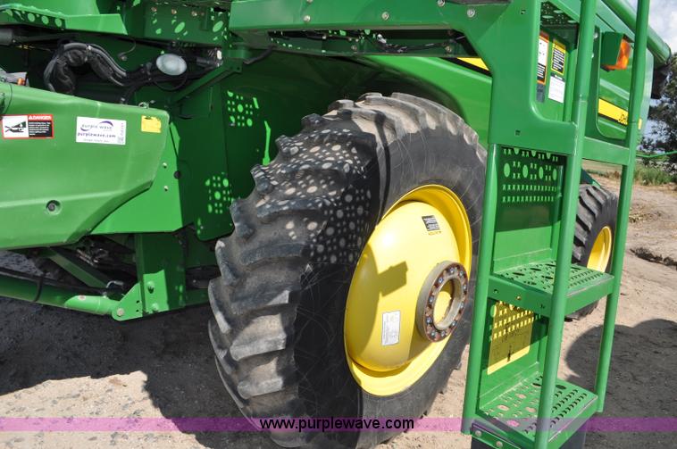 image for item G6121 2009 John Deere 9770 STS 2WD combine