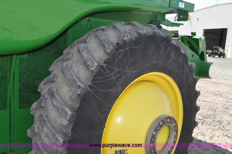 image for item G6121 2009 John Deere 9770 STS 2WD combine