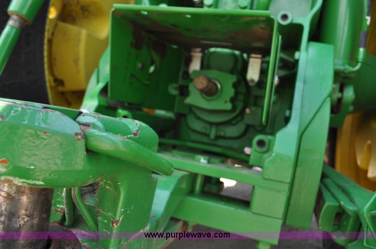 image for item G6122 2010 John Deere 8345R MFWD tractor