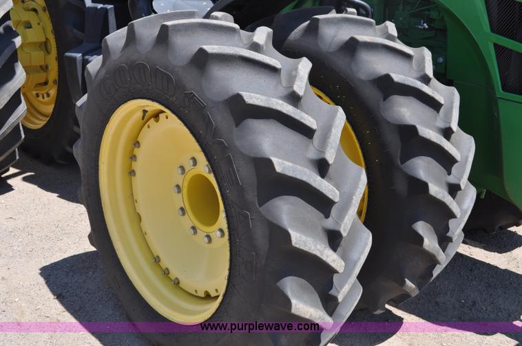 image for item G6122 2010 John Deere 8345R MFWD tractor