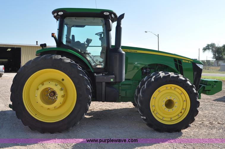 image for item G6123 2011 John Deere 8335R MFWD tractor