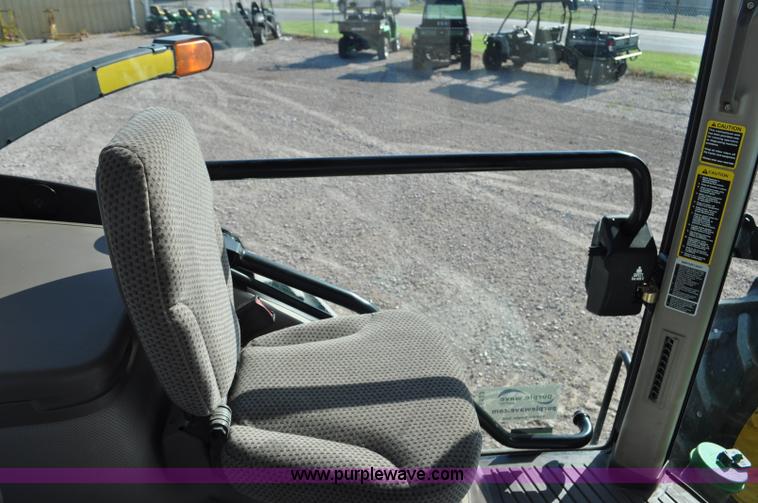image for item G6123 2011 John Deere 8335R MFWD tractor