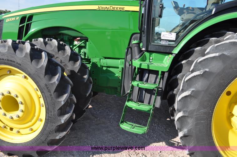 image for item G6123 2011 John Deere 8335R MFWD tractor