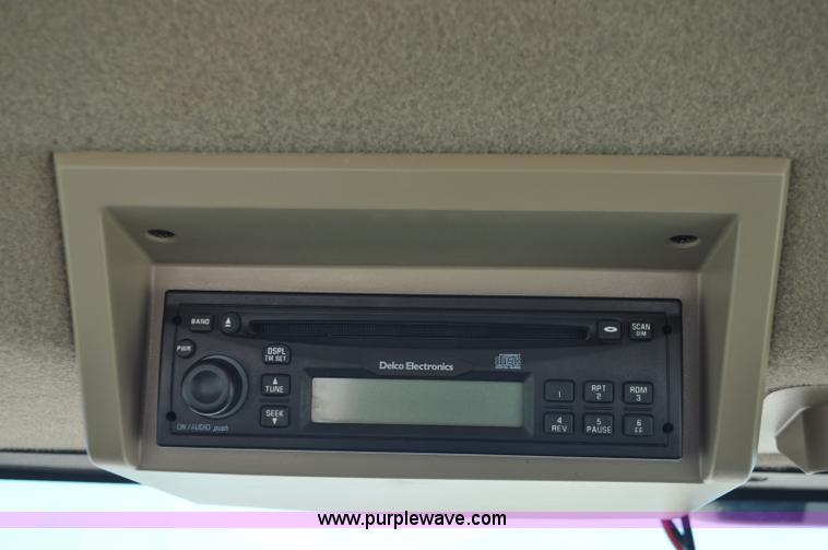 image for item G6127 2008 John Deere 9430 4WD tractor