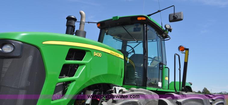 image for item G6127 2008 John Deere 9430 4WD tractor