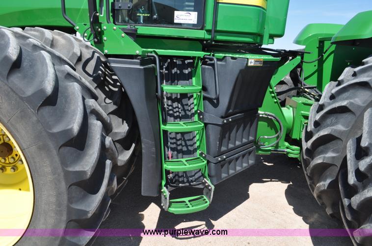 image for item G6127 2008 John Deere 9430 4WD tractor