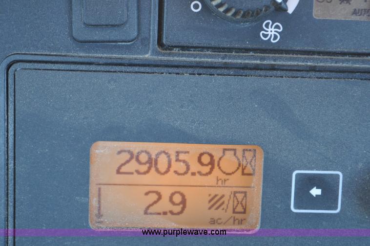 image for item G6127 2008 John Deere 9430 4WD tractor