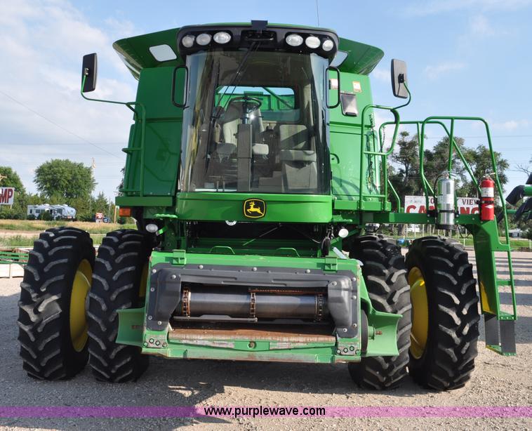 image for item G6128 2009 John Deere 9870 STS 2WD combine