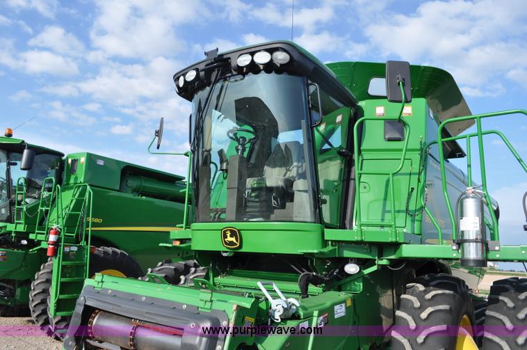 image for item G6128 2009 John Deere 9870 STS 2WD combine