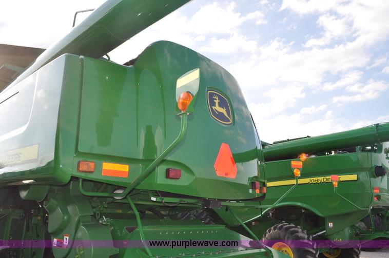 image for item G6128 2009 John Deere 9870 STS 2WD combine