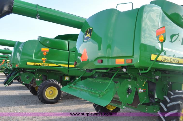 image for item G6128 2009 John Deere 9870 STS 2WD combine