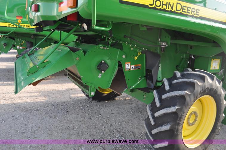 image for item G6128 2009 John Deere 9870 STS 2WD combine
