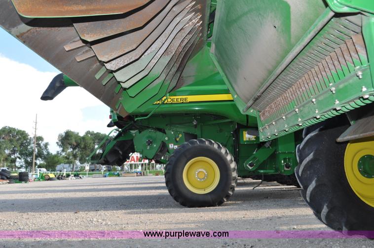 image for item G6128 2009 John Deere 9870 STS 2WD combine