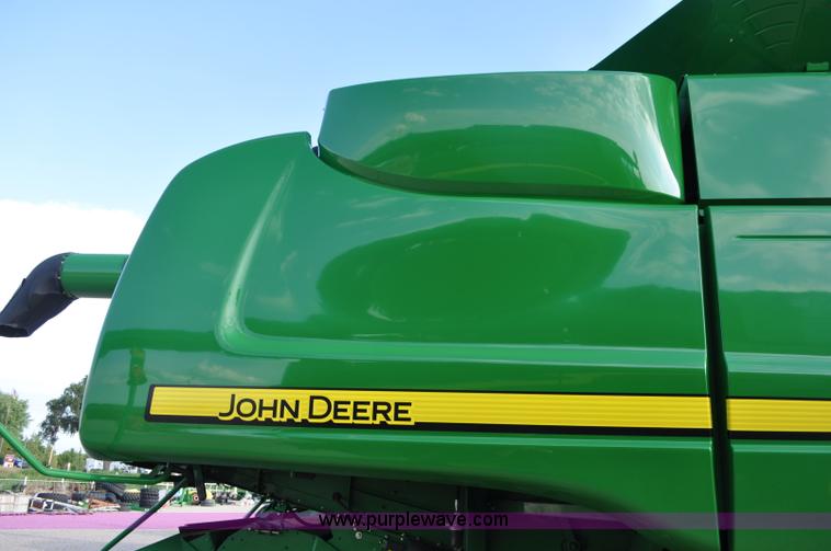 image for item G6128 2009 John Deere 9870 STS 2WD combine