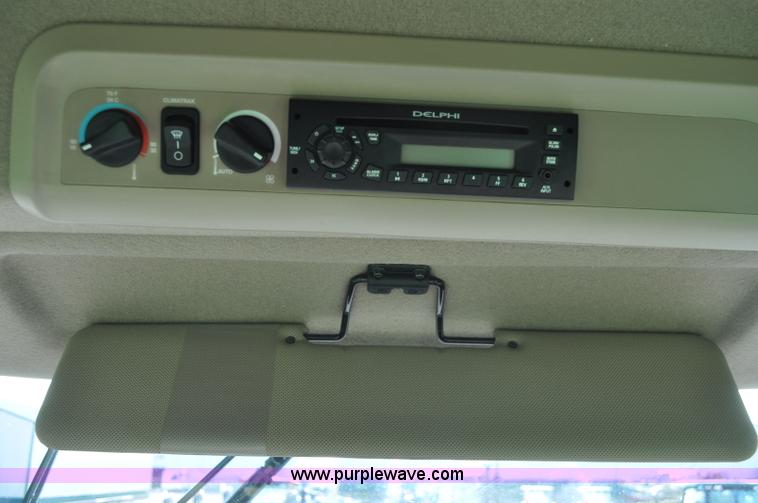 image for item G6129 2009 John Deere 9870 STS 2WD combine