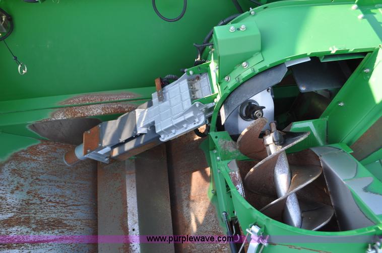 image for item G6129 2009 John Deere 9870 STS 2WD combine