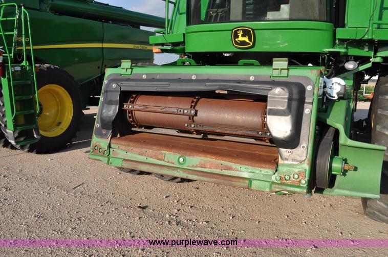 image for item G6129 2009 John Deere 9870 STS 2WD combine