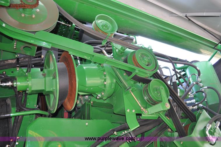 image for item G6129 2009 John Deere 9870 STS 2WD combine