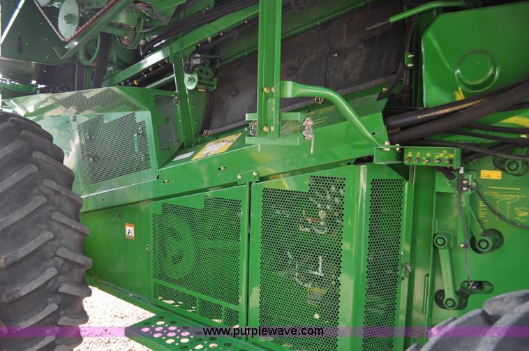 image for item G6129 2009 John Deere 9870 STS 2WD combine